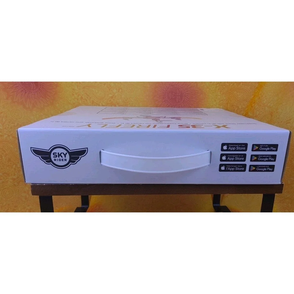 X-35 Firefly Quadcopter White Drone Wi-Fi Camera &‎ LED Lights DRWL335W
